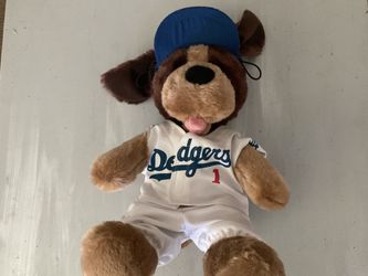 Dodgers build a bear plushie