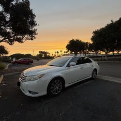 2011 Toyota Avalon Limited — $6,500 | Clean Title | Just Serviced