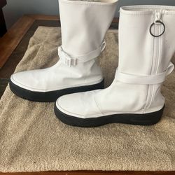 Nike Boots