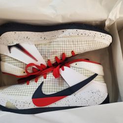 Nike KD13 Kevin Durant  Mens 10. 5 White/Sport Red Obsidian. Brand New, Never Worn