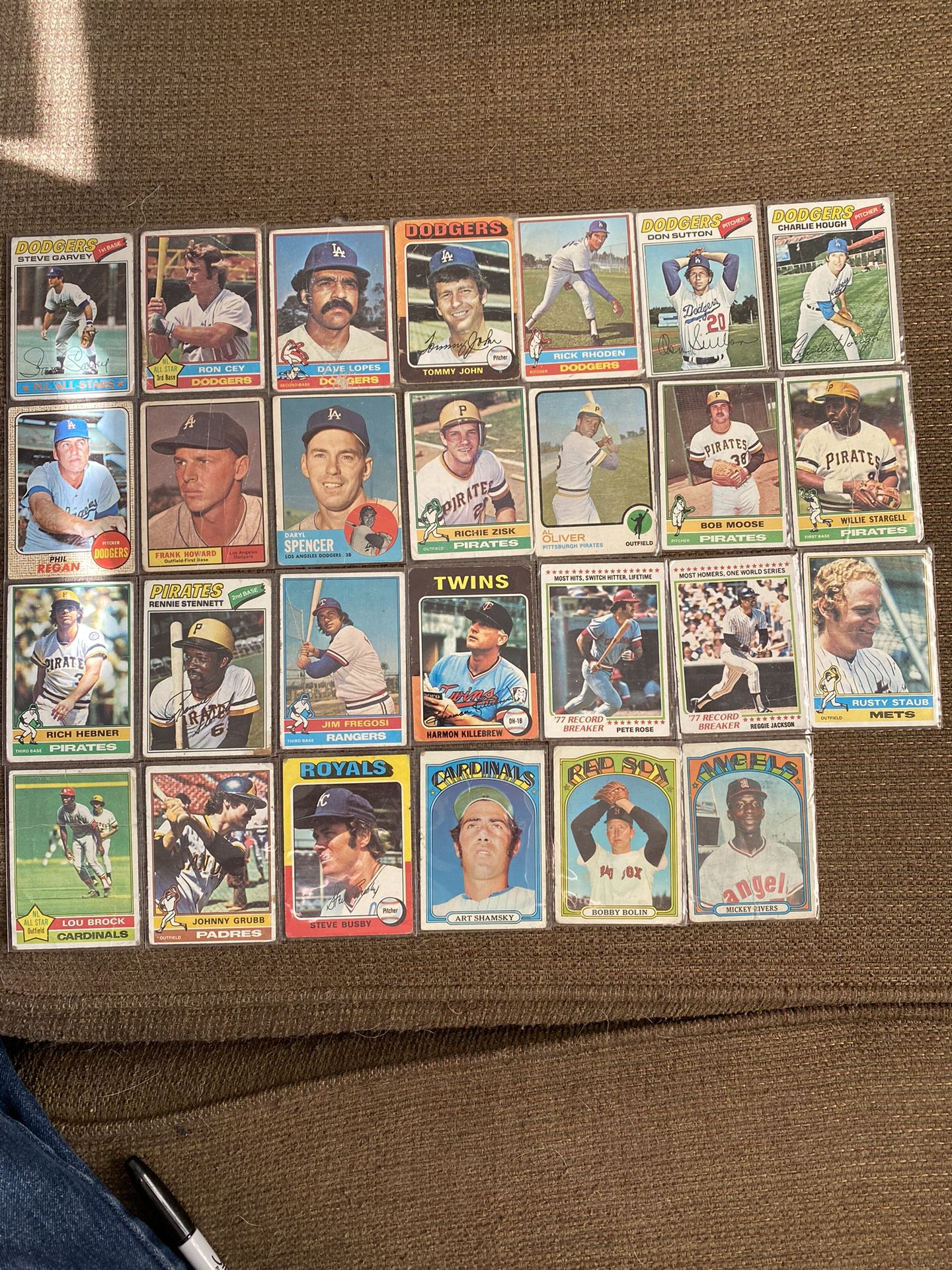 Baseball Cards Lot of 27