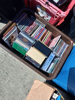 Large Lot of Mixed Music CDs