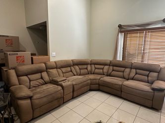 Electric Reclining Sectional Couch