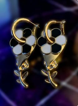 Free People Daisy Charm Hoop Earrings