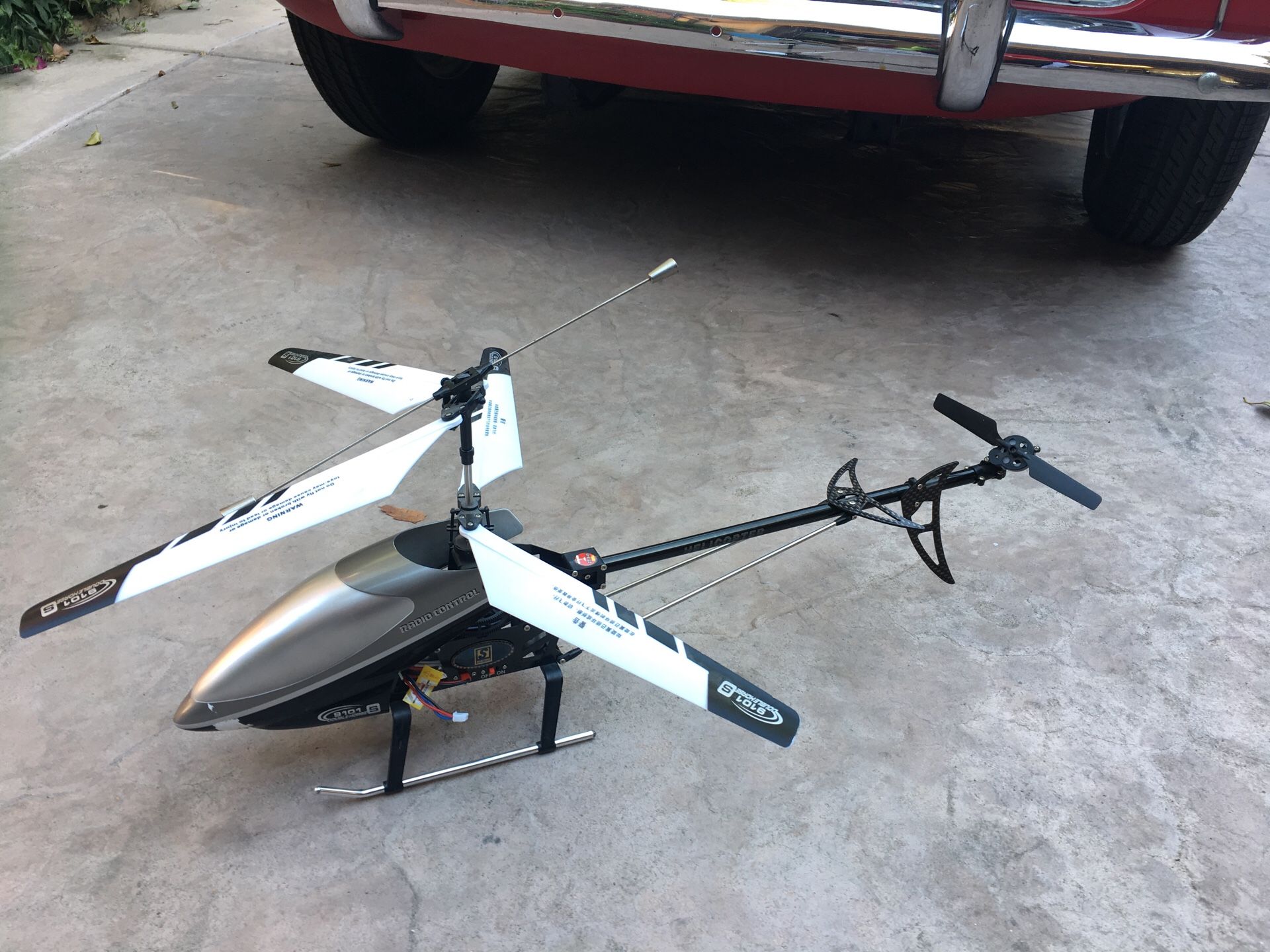 Shuang ma 9101 s . Radio control double horse helicopter