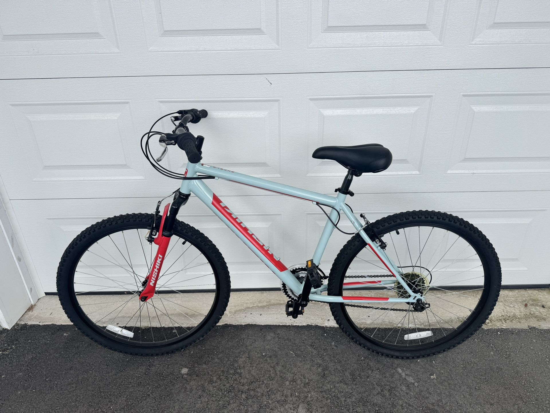 Nikisha 7-speed Mountain Bike