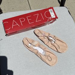 Capezio Ballet Shoes Size 6.5