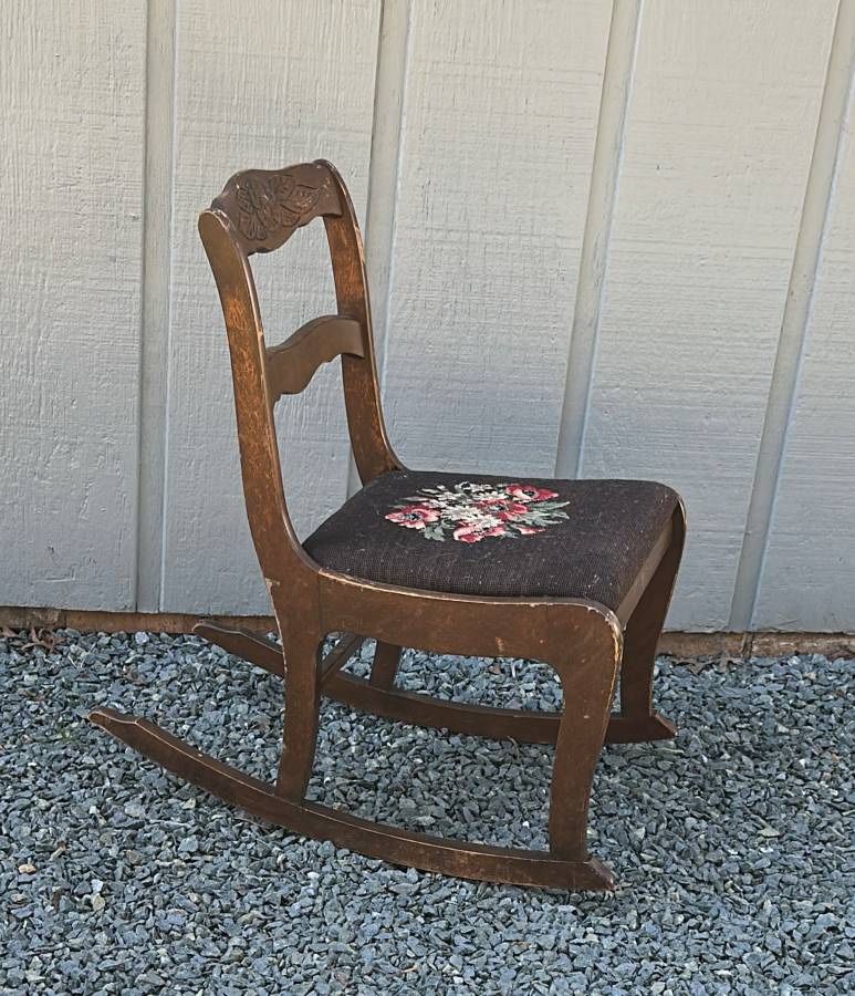 Antique Floral Embroidery Seat Wood Rocking Rocker Chair