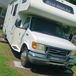 2006 Ford  F450, trail Lite 28' RV