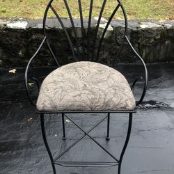 Very Good Condition A Bar Stool 