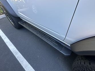Ford Bronco 2-Door OEM Side Steps (Running Boards)