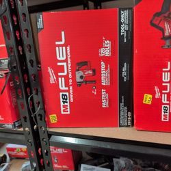 Milwaukee M18 Fuel 1" Ads Plus Rotary Hammer 