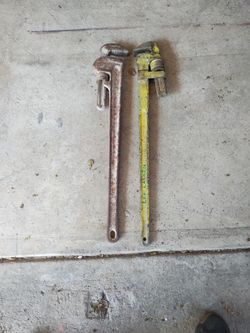 Ridgid and Armstrong 36 heavy duty pipe wrench