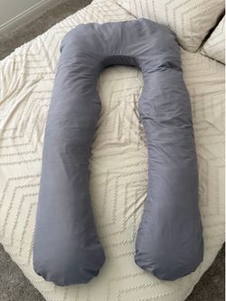 Pregnancy Pillow