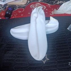Shoe