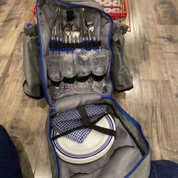 Picnic Basket And Backpack With Cutlery