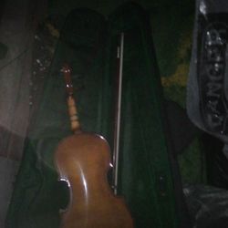 Selling A Guitar And Violin 