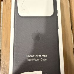 IPHONE 17 PROMAX SILICONE CASE 