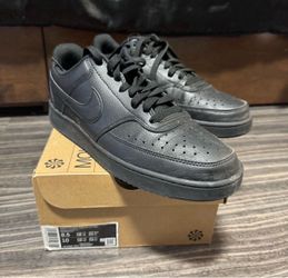 Black Nikes