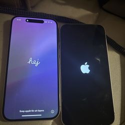 2 iPhones 