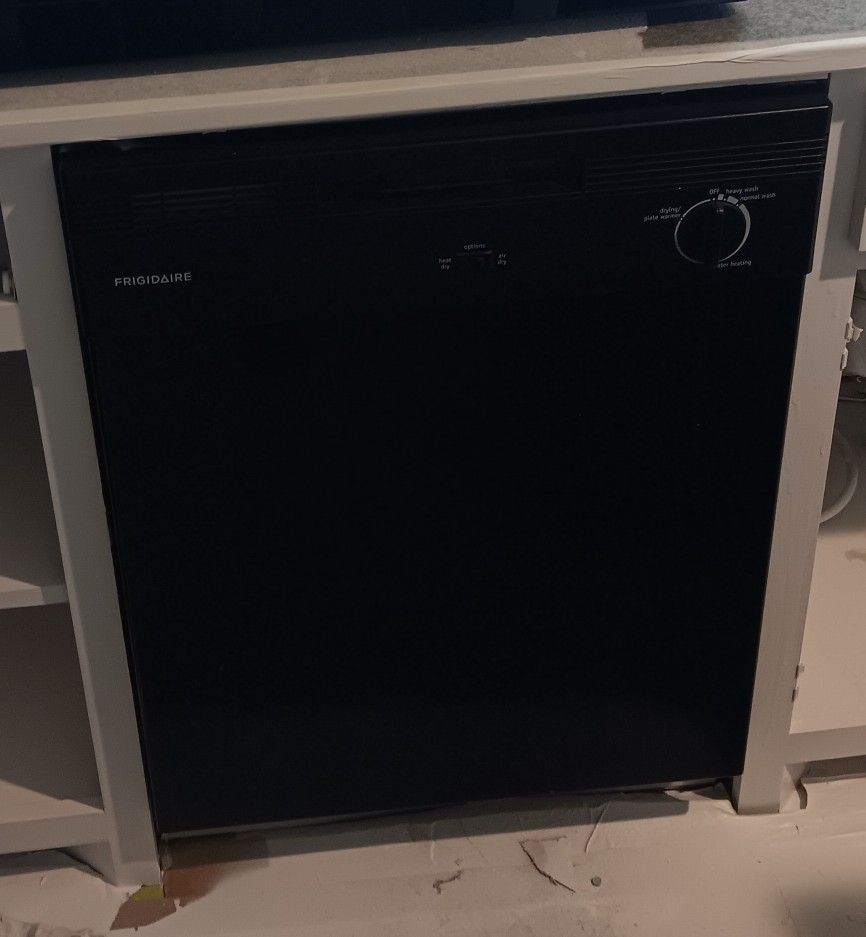 Fridgidaire Dishwaher $100