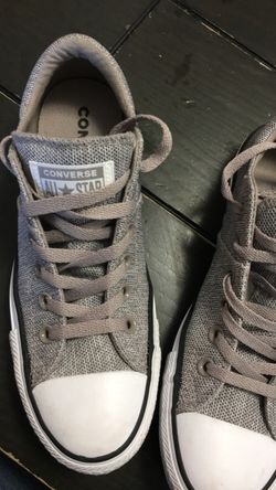 Converse women size 8