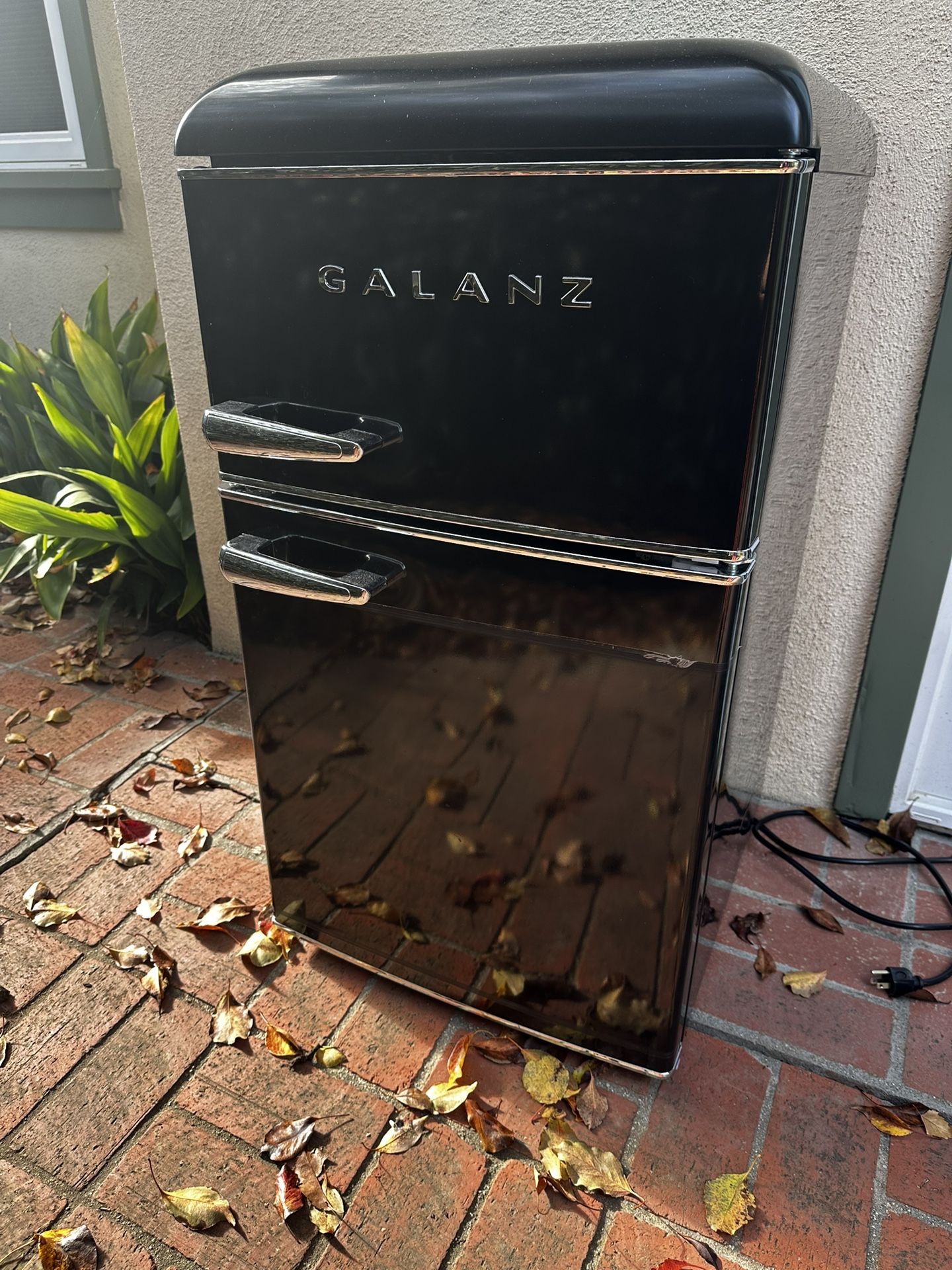 Mini-fridge