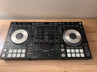 DDJ SX2 4 channel mixer
