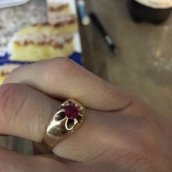 Antique solid gold ruby ring