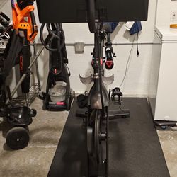 Pelotón Indoor Exercise Bike, Original Bike , Bicicleta Estática Con Pantalla Interactiva Y Zapatos 