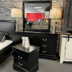 Brand New// Black Sleigh Bedroom Set,bed,nightstand,dresser, Mirror// Mattress Sold Separately, Financing Options 