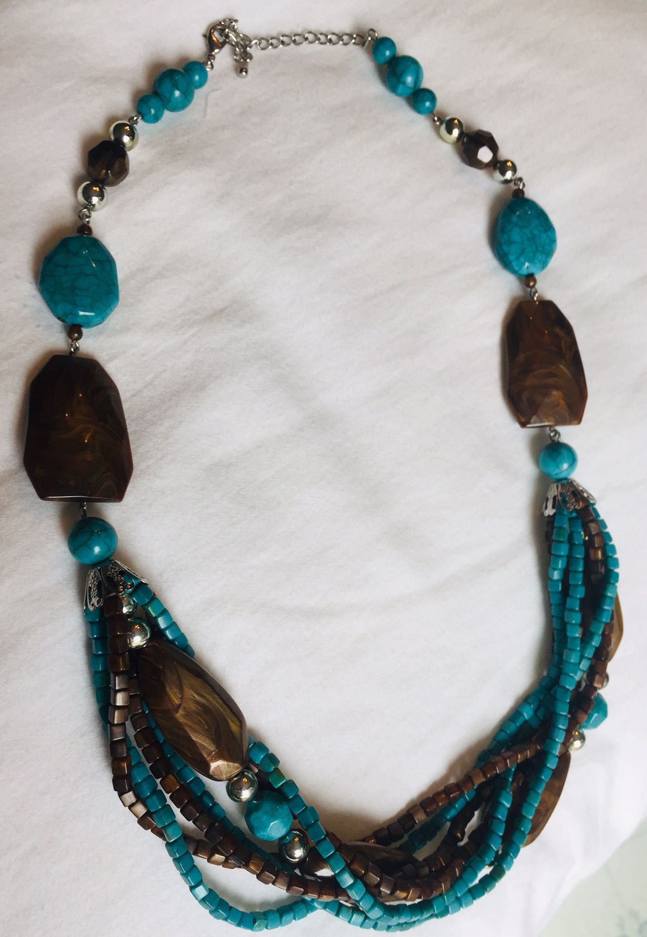 Faux Wood and Turquoise necklace