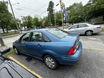 Fixer Upper Rust On Bottom Use For Parts