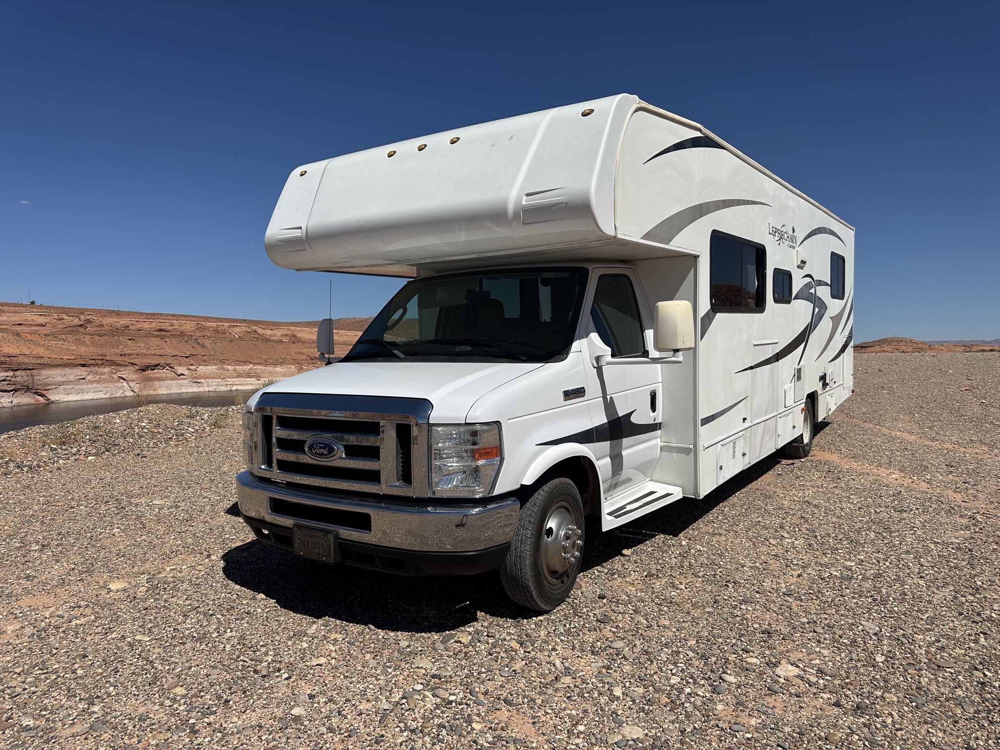 RV Motorhome Couchman Leprechaun 2013