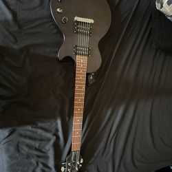 Epiphone les paul edition electric guitar with amp and cable