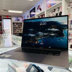 MacBook Pro 2019 16-inch 512GB 32Ram i9
