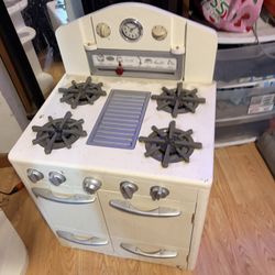 Pottery Barn Retro Play Kitchen