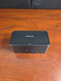 🖥️ ZMUIPNG USB-C Docking Station with M.2 NVMe/SATA SSD Enclosure Slot 🖥️