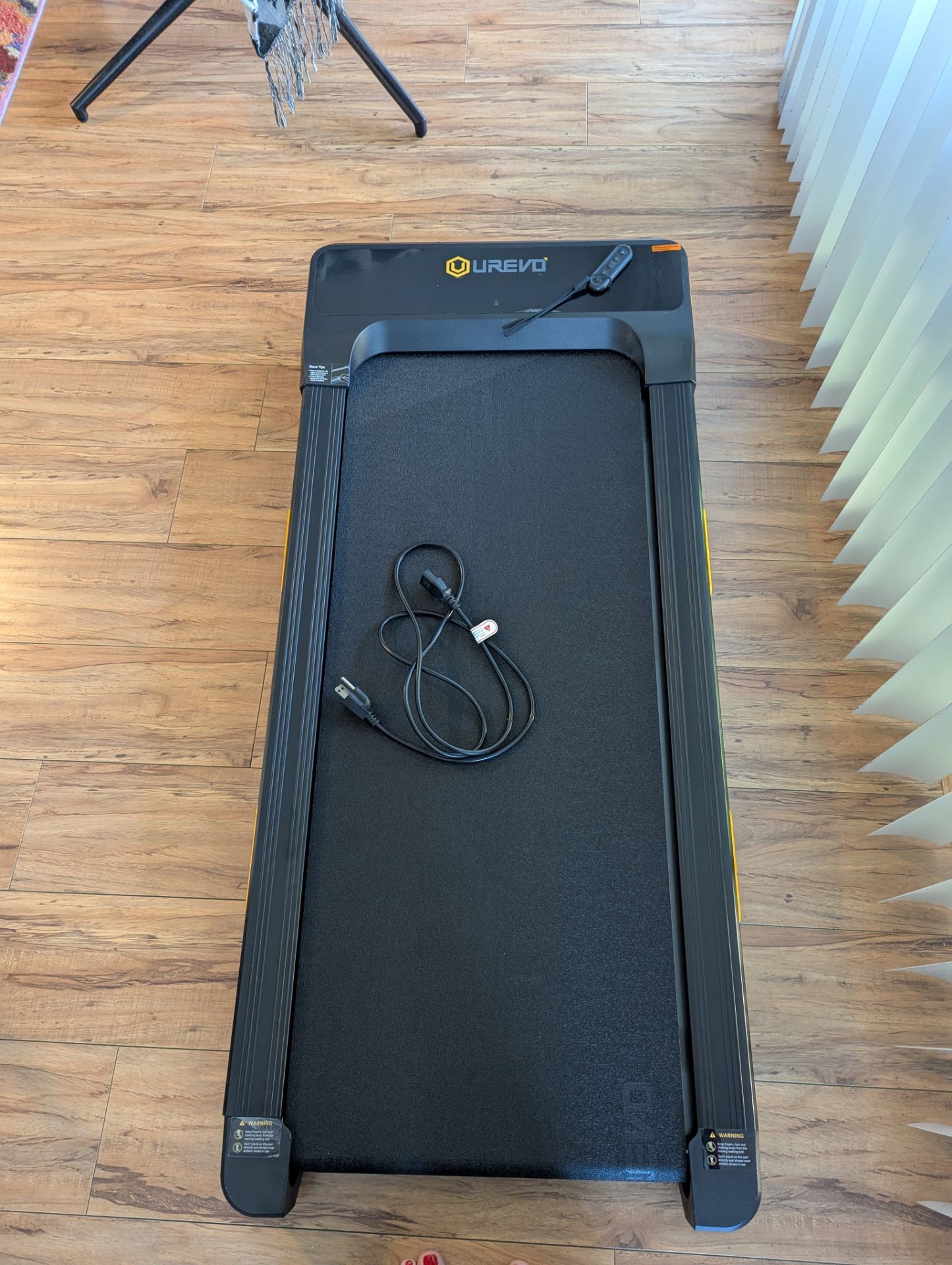 Practically new walking pad/treadmill with auto incline.