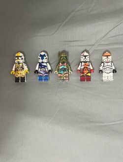 Lego Star Wars minifigures.