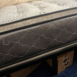 Bamboo Pillow Top Twin Mattress & Platform Frame