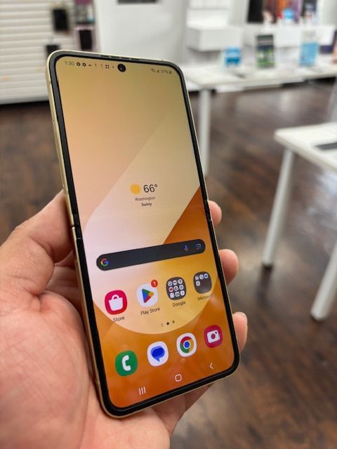 💥 Best Foldable Phone Deal –Samsung Galaxy Z Flip 6 Now from $479 or $1 Down! Up to 55% Off with Peace-of-Mind Warranty