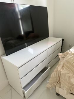 65” Samsung TV