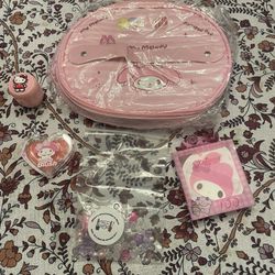 Hello Kitty, bundle $20 each