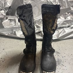 THOR MX Boots, size 7