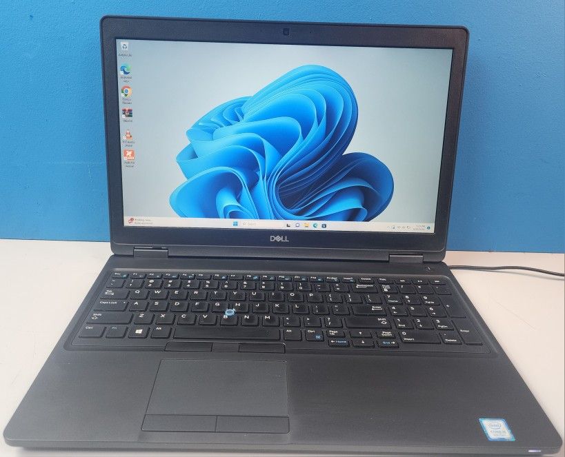 Dell Latitude 5590 Laptop 15.6"intel Core I5-8250u