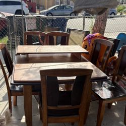 6 6 Chairs Table $100