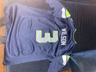 Russel wilson jersey perfect condition