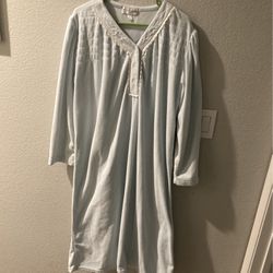 Soft 1X Adult Nightgown
