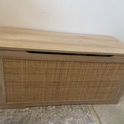 Storage chest